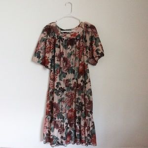 vintage floral ruffle dress
